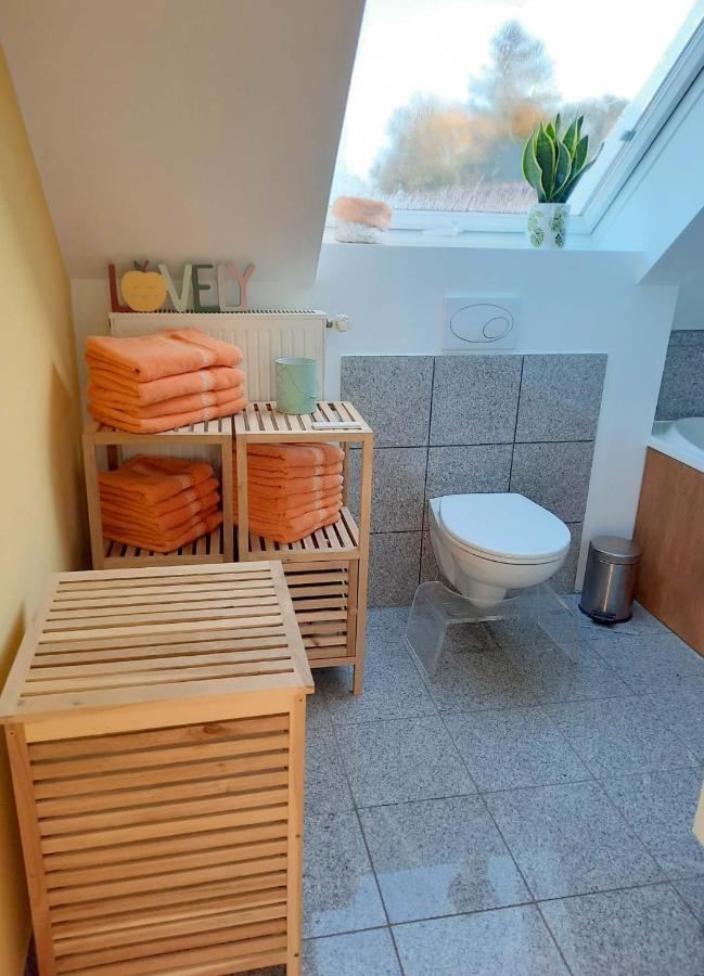 Luxurioeses Loft Mit Schoenem Blick Tremsbuettel Exterior photo